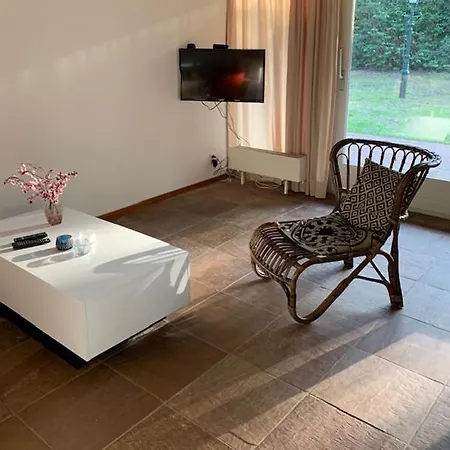 Huisjes Duinrand Lägenhetshotell 3*